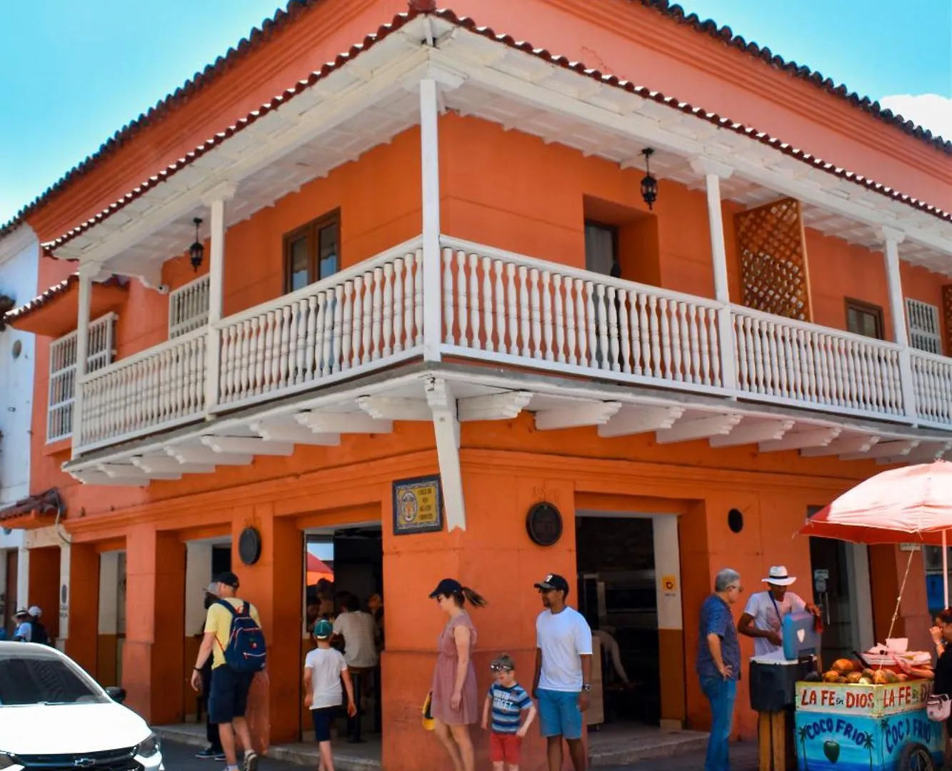 Casa Noa Colonial Rooms Cartagena Hostel